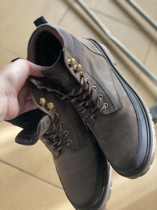 Ботінки, 38 розмір Шкіра 800 грн