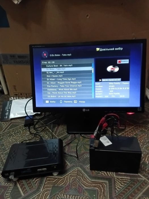 Монітор і Т2 приставка від 12 Вольт