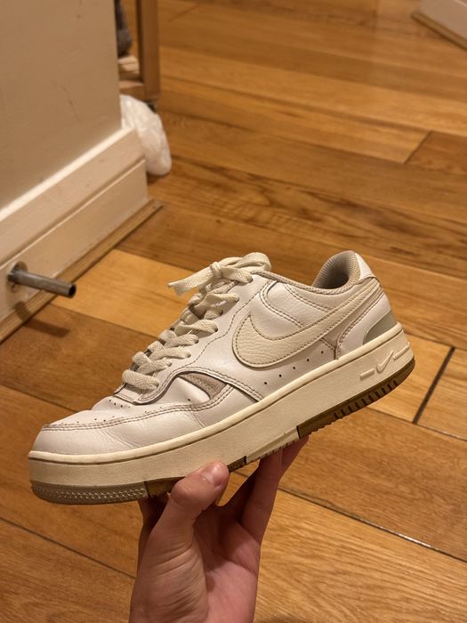 Nike Air Force жіноче взуття кросівки розмір 40