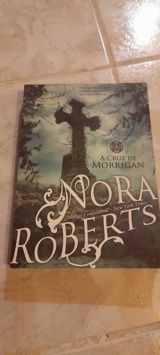 Nora Roberts a Cruz de Morrigan