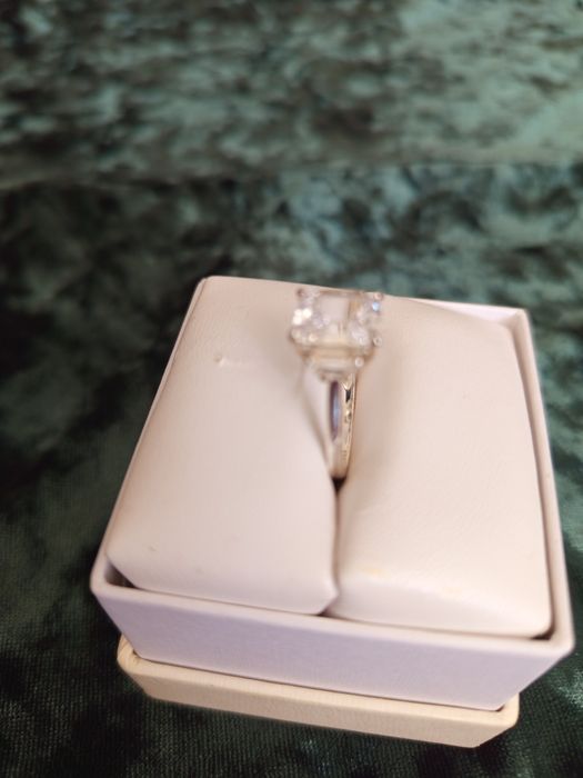 Неймовірна срібна каблучка