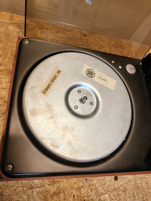 Gramofon His Masters voice 643 FF, Made in Denmark, retro, vintage