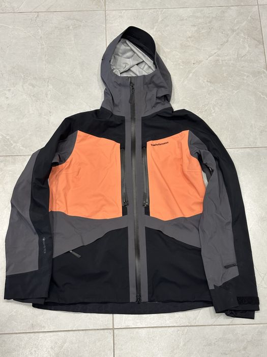 Куртка  Peak Performance   W Gravity Jacket G76683 жіноча
