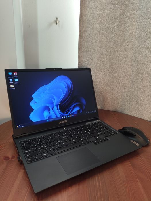 Laptop gamingowy Lenovo Legion