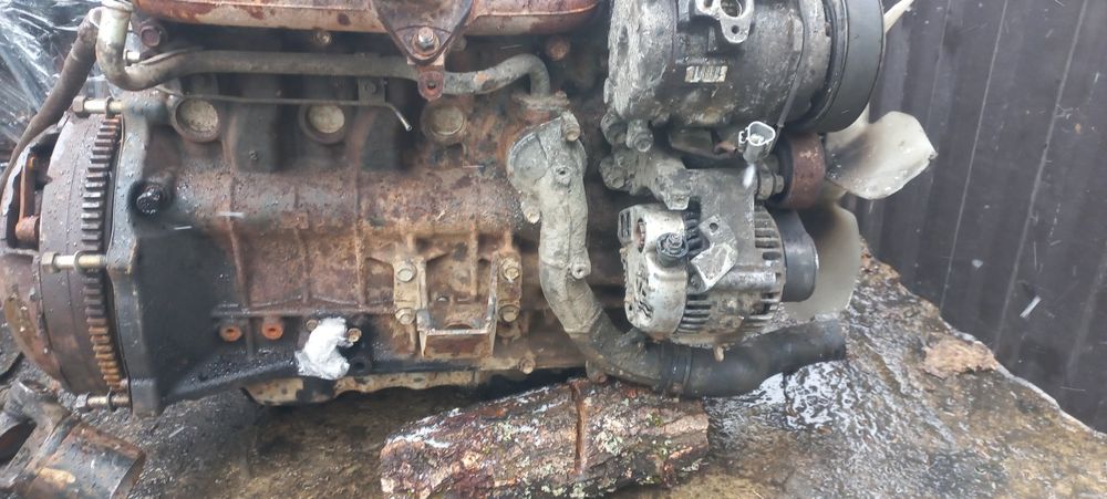 Мотор d4d 2kd toyota hilux land cruiser  2.5 d
