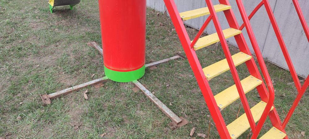 Гірка дитяча нова