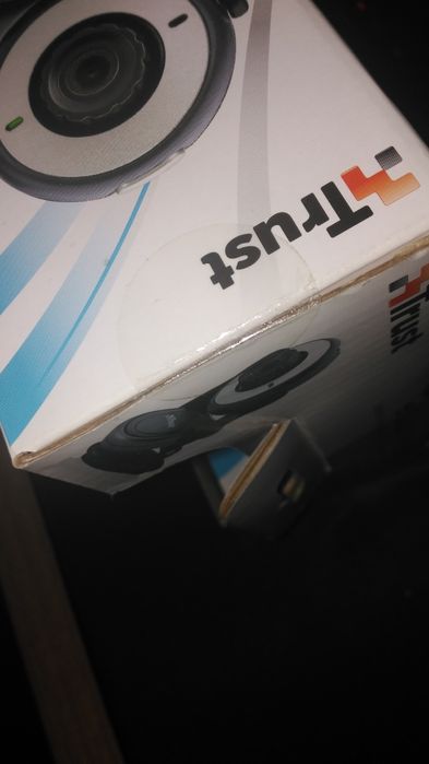 Webcam Trust - e Coza Webcam 1.3 Mxp. P/ Teams, Zoom, Skype, Messenger