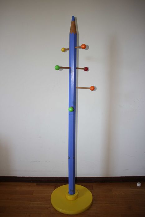 Cabide/Bengaleiro de criança em madeira