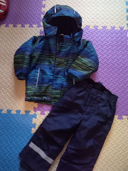 Продам зимовий комплект Lassie.