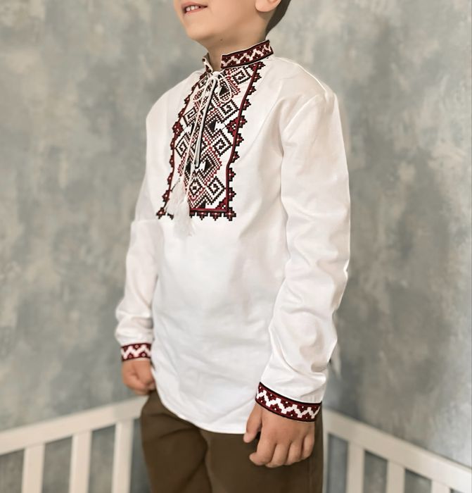 Дитяча вишаванка 122-128 см. Вишита сорочка і штани на хлопчика 128.