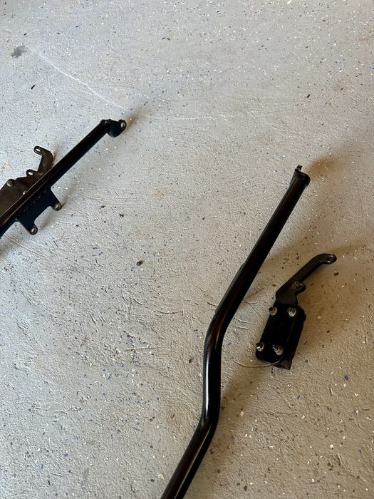 Кріплення мото кофра