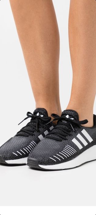 Hit firma Adidas Buty sport trening Adidas Oryginals