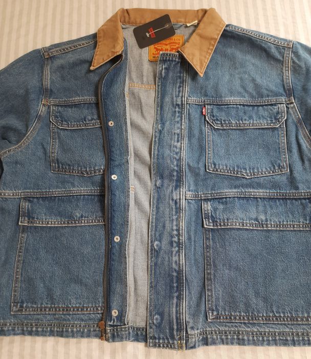 Куртка LEVIS original. Нова.Розм L.