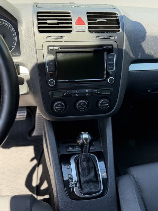 Volkswagen Golf GTI 2.0