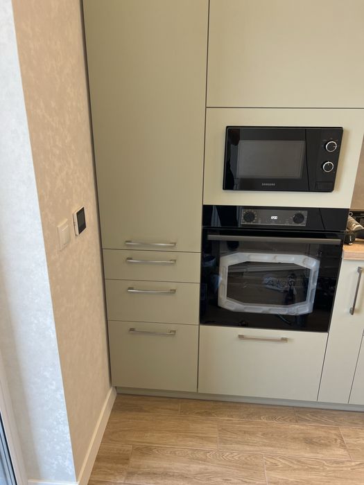 Збираю та встановлюю меблі