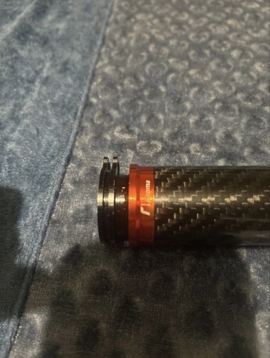 Punhos rizoma carbono ( com cana )
