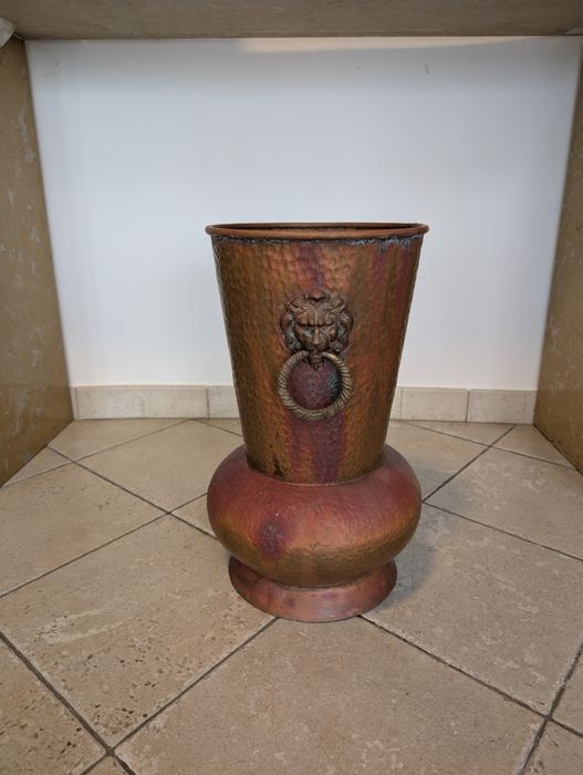 Bengaleiro / jarrão em cobre