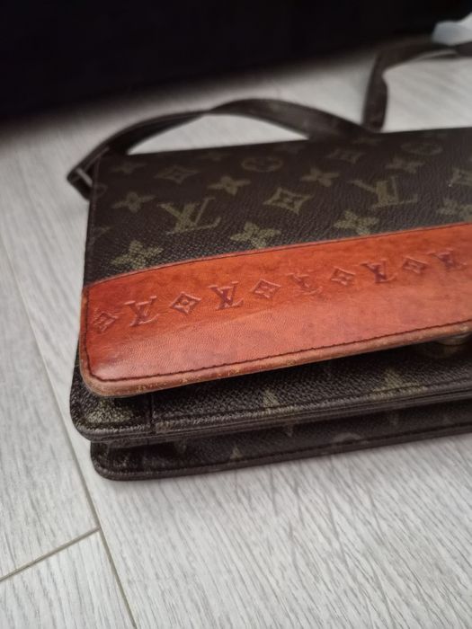 Louis Vuitton klasyczna logowana torebka portfel