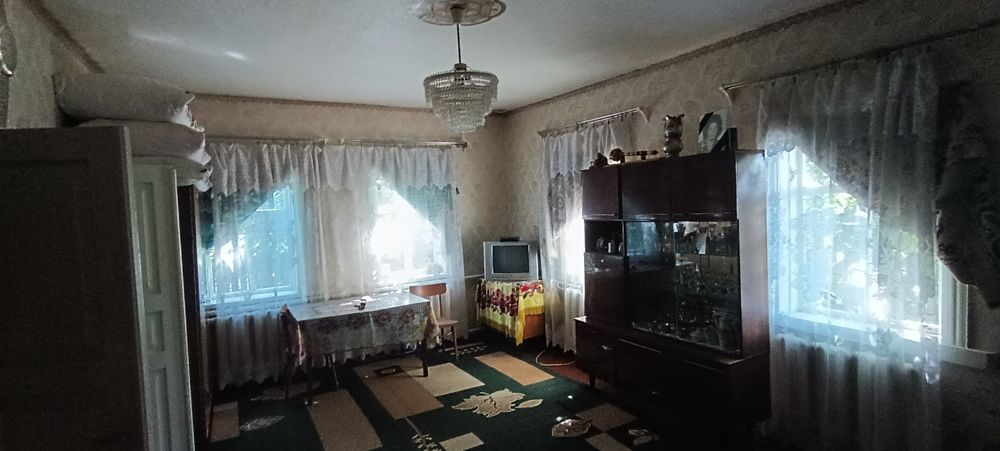 Продам будинок у селі