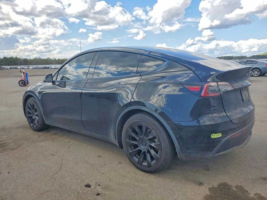 TESLA Model Y 2021 VIN 5YJYGDEE1MF191476 фото оголошення 3 з 11