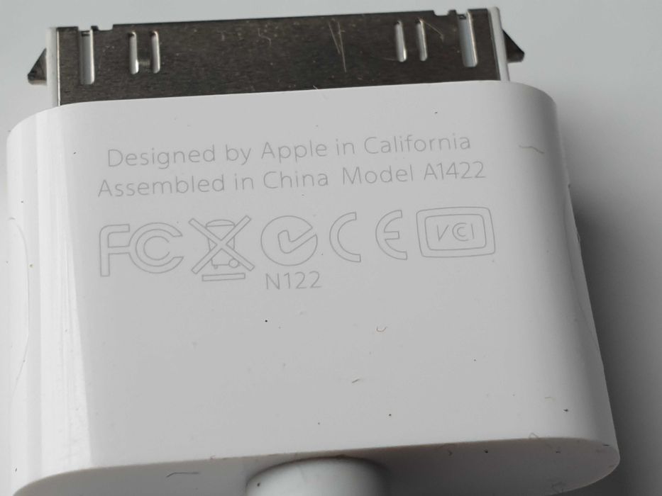 перехідник Apple 30-pin Digital AV Adapter, модель A1422.