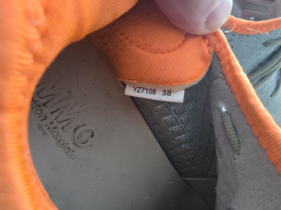 Yeezy Boost 350 V2 "Desert Sage". 38 р