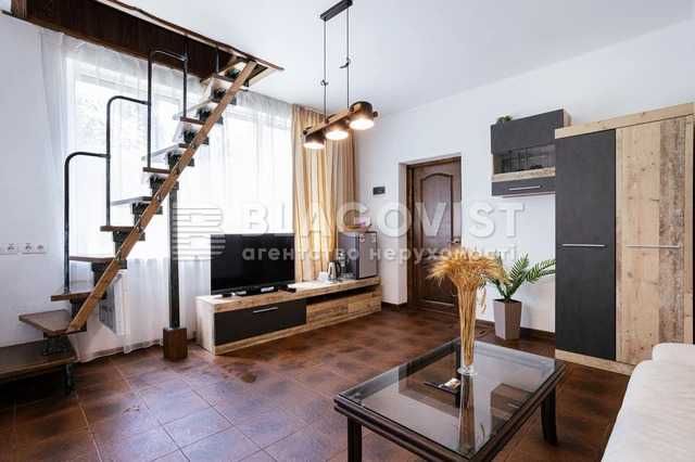 Пирново  - отель 3500 м кв на 1 га