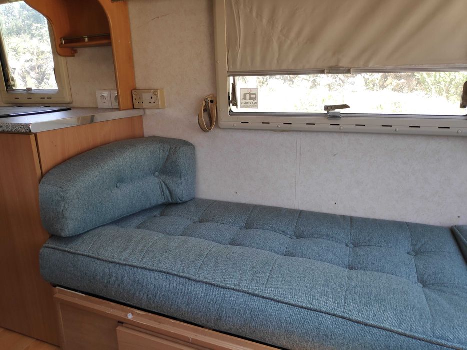 Caravana reboque Coachman Laser 590/4 – Matrícula Portuguesa