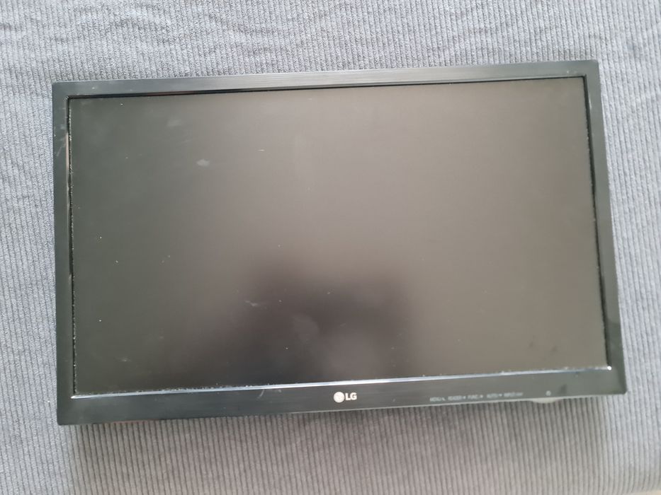 Monitor LG 22" 22M38A-B