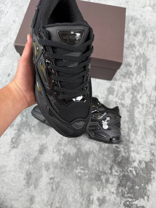 RAF SIMONS PHARAXUS.раф симонс.фараксусы.