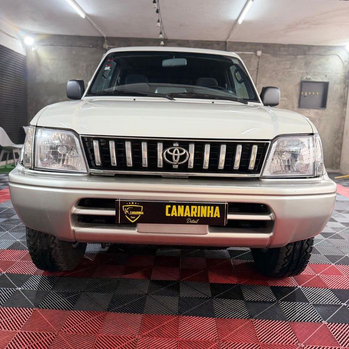 Toyota Land Cruiser KZJ 90