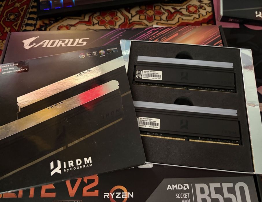 Pamięć RAM 16 GB, Goodram Irdm DDR4 3600MHz, 2x 8GB, RGB