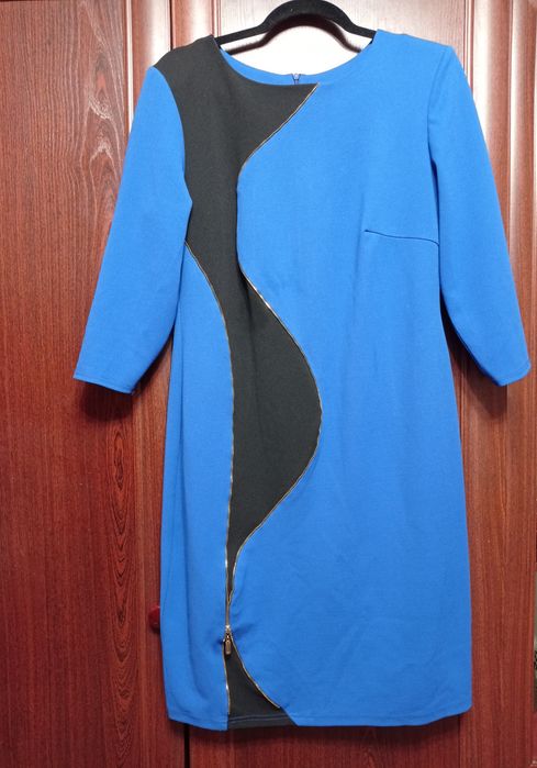 Синя трикотажна сукня