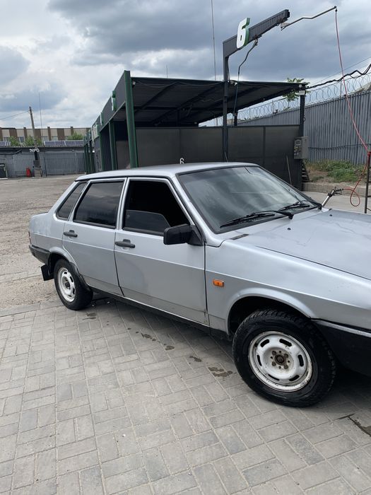 ВАЗ 21099.