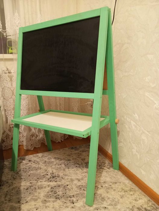 Дитяча дошка для писання.