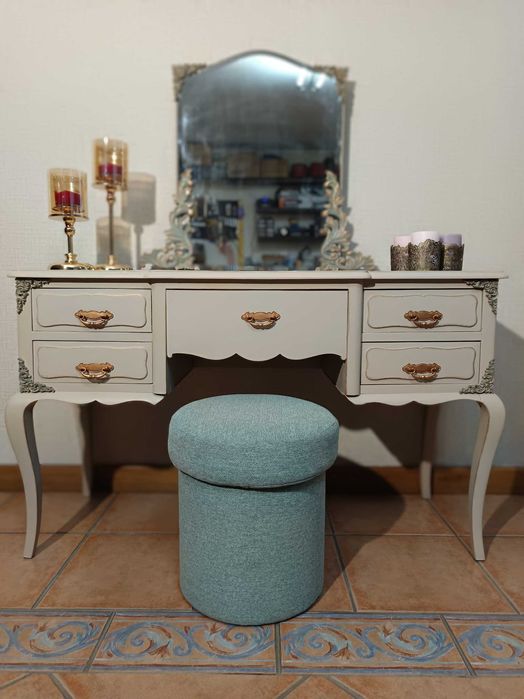 Dressing Table/Vanity with Stool and Mirror64575442977793124