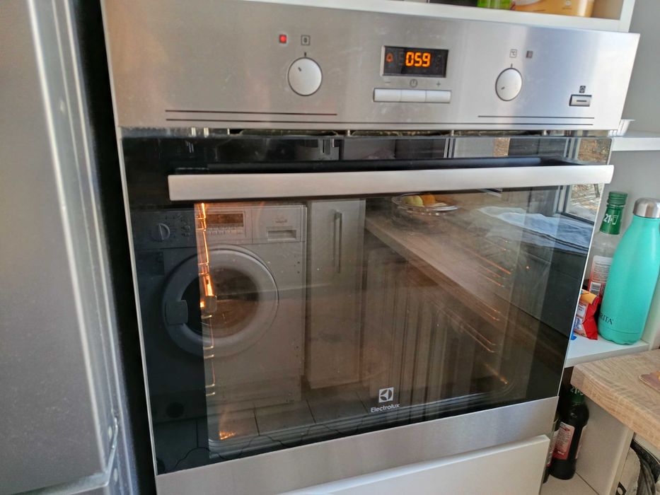 Piekarnik elektryczny Electrolux