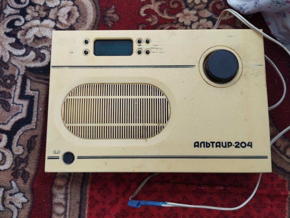 Радіо, годинник Альтаир-204