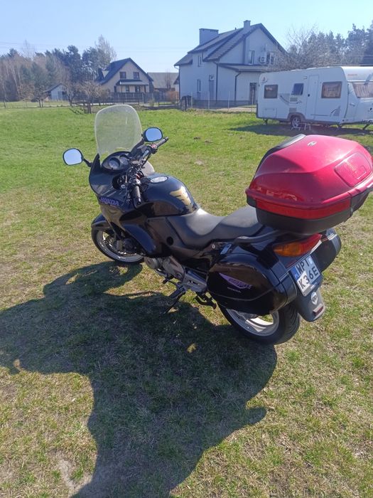 Motocykl Honda NTV 650