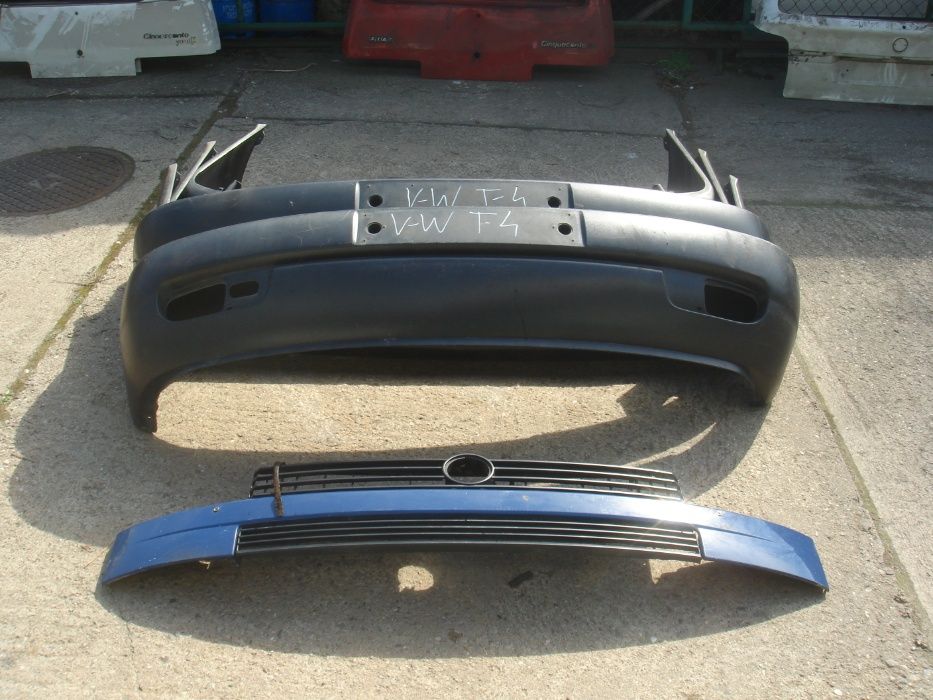 Zderzak przedni+ tylny VW T4