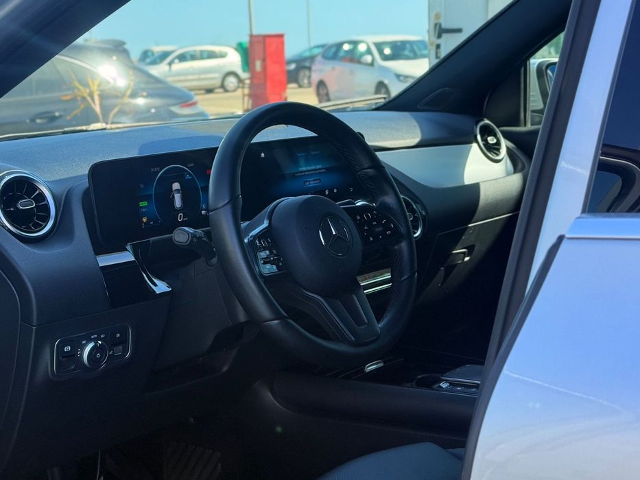 Mercedes-Benz GLA 250 e 8G-DCT Style