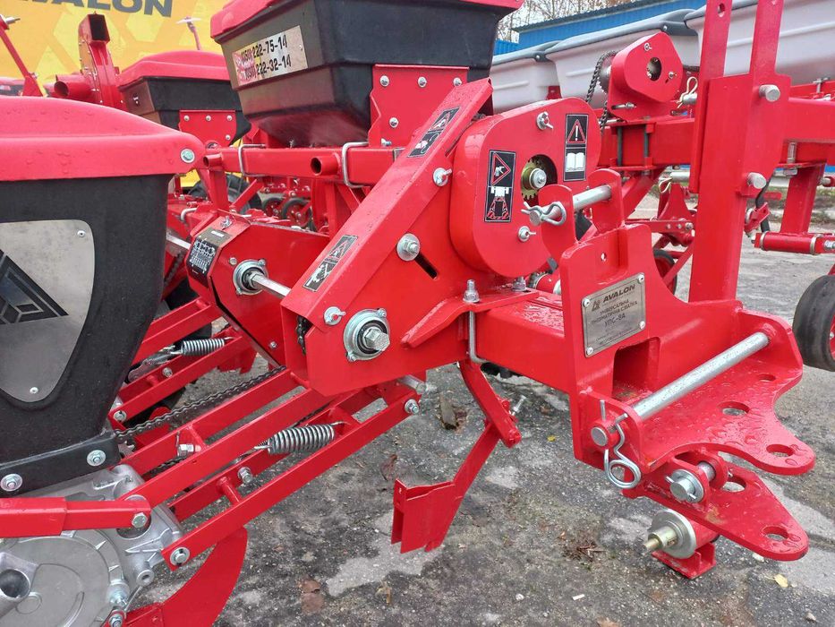 Сівалка пропашна СУПН Упс 8