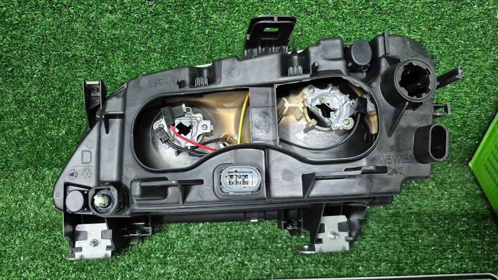 Otica Farol Renault Megane I 1995 a 1999 Valeo 085799 NOVO