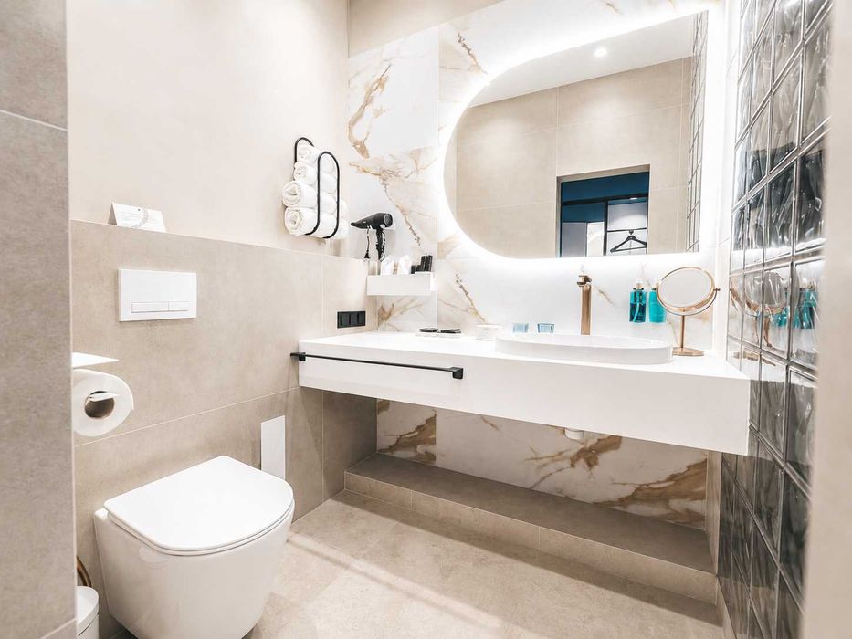 Довгострокова оренда апартаментів в 5*готелі SPATIUM Medical & Wellness Hotel біля моря