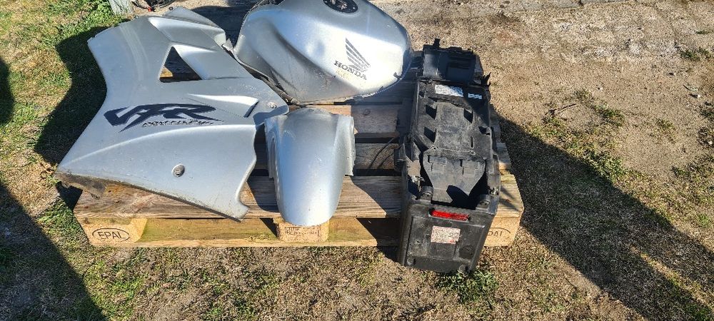 Części Honda Vfr800fi
