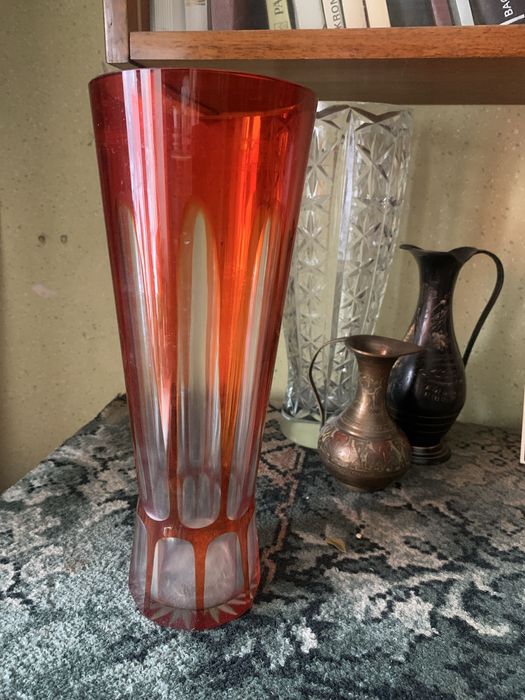 Ваза з кольорового скла