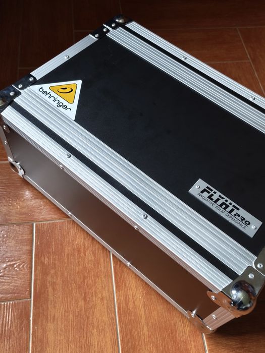 Mesa Soundcraft Ui16