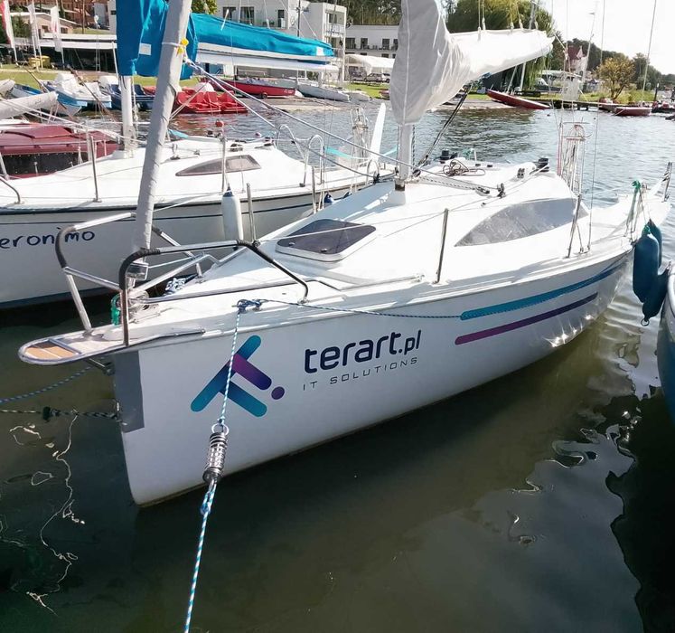 Jacht Mariner 20 z 2016 roku