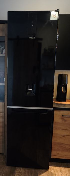 Sprzedam lodówkę Whirlpool