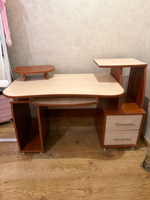 Шафа купе, ліжко 1,5, стіл компʼютерний